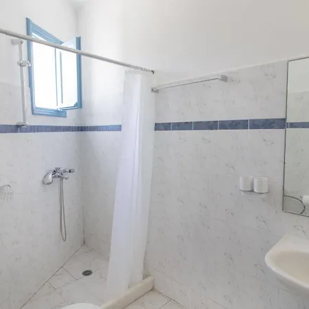 Colosseo & Apartment Agios Prokopios (Naxos)